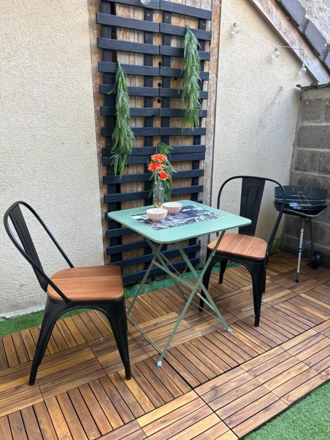 Le Petit Kiosque - Terrasse Parking & Local Velo Leilighet Verdun-sur-Meuse Eksteriør bilde